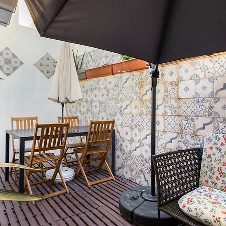 1 Bedroom Apartment With Cosy Backyard Close To Valletta Floriana Esterno foto